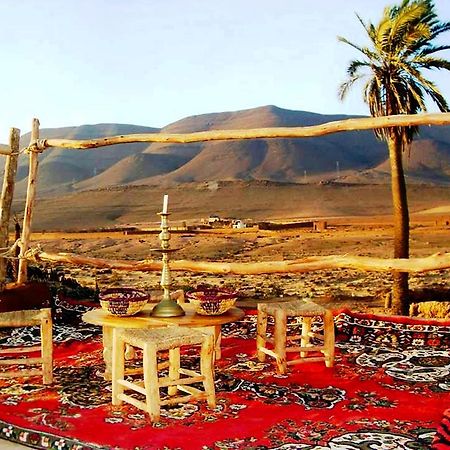 Bed and Breakfast Tarmguist Aït Boukha Esterno foto