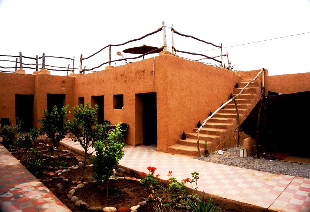 Bed and Breakfast Tarmguist Aït Boukha Esterno foto