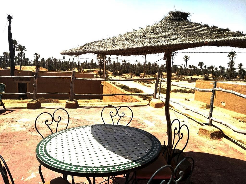 Bed and Breakfast Tarmguist Aït Boukha Esterno foto